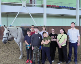 Skr chuvashii druzhit s podshefnymi i konyami7