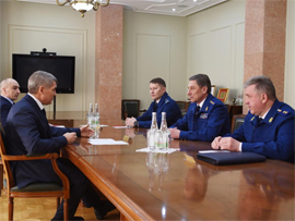 Oleg Nikolaev i NikolaJ SHishkin vstretilis