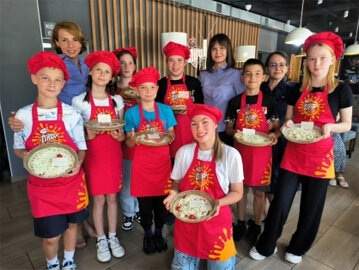 SKR pozhelal poshefnym uspehov v uchebe